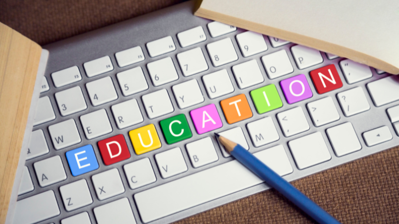 Transformar pela experiência: Sérgio Bento De Araújo destaca o papel dos eventos educacionais como catalisadores de mudança e criatividade.