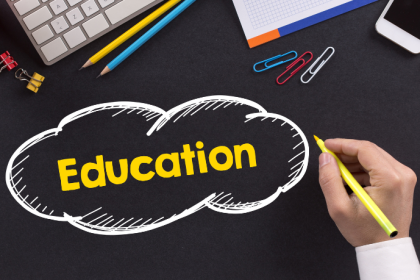 Sérgio Bento De Araújo explica como eventos educacionais impulsionam a inovação e fortalecem a cultura de aprendizado nas escolas.