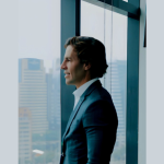 Ian dos Anjos Cunha mostra como hábitos não negociáveis criam clareza, reduzem decisões desnecessárias e fazem a execução acontecer com consistência.