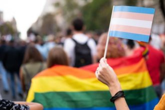 Enfrentamento à LGBTfobia nos Municípios: Por Que a Legislação Local É Decisiva na Proteção dos Direitos LGBTQIA+